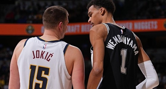 文班防守?cái)?shù)據(jù)印證拉塞爾統(tǒng)治力 約基奇庫(kù)里讓歷史巨星打法具象化