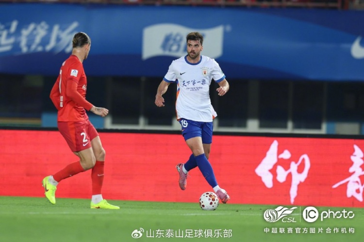 瓦科吊射破空門 泰山客場一球小勝河南