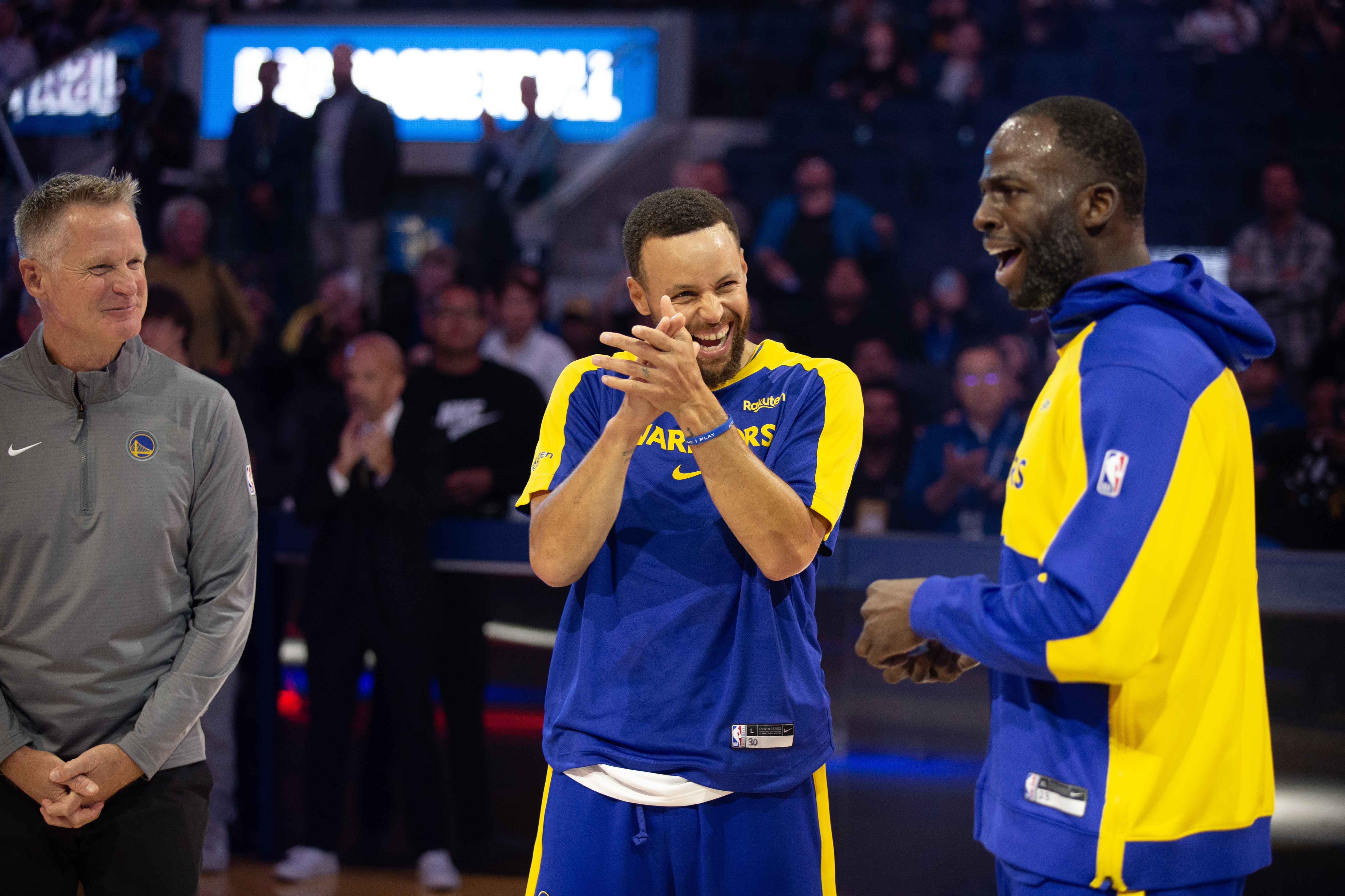 追夢播客直言陣容穩(wěn)定是冠軍基石 勇士模式難復制